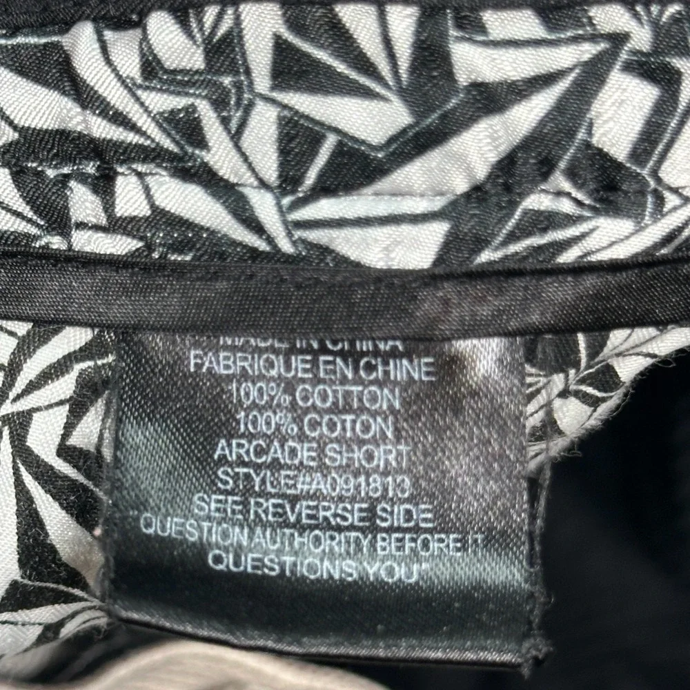 Volcom pre owned